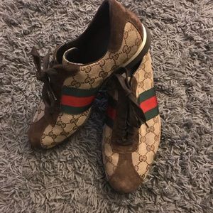 AUTHENTIC GUCCI MENS SNEAKERS